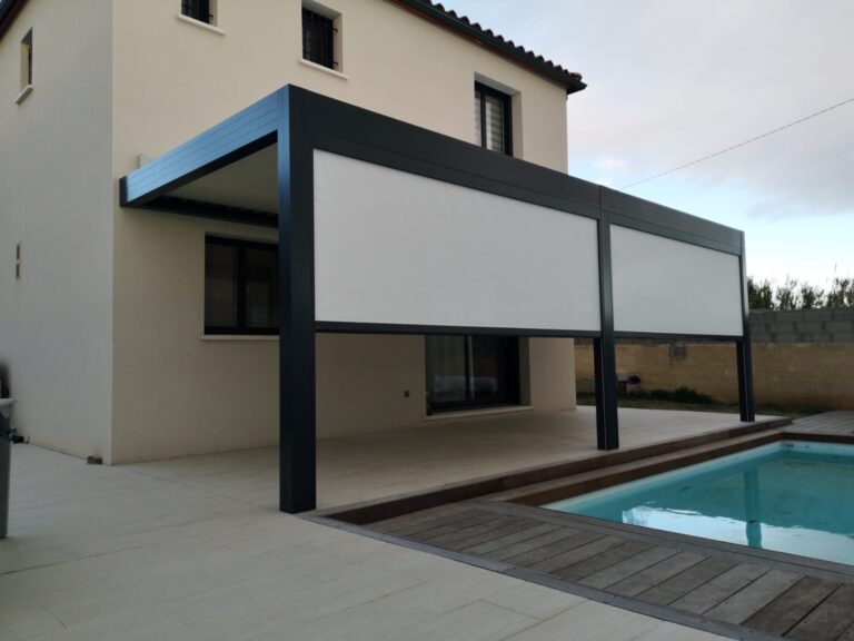 Stores verticaux screeny